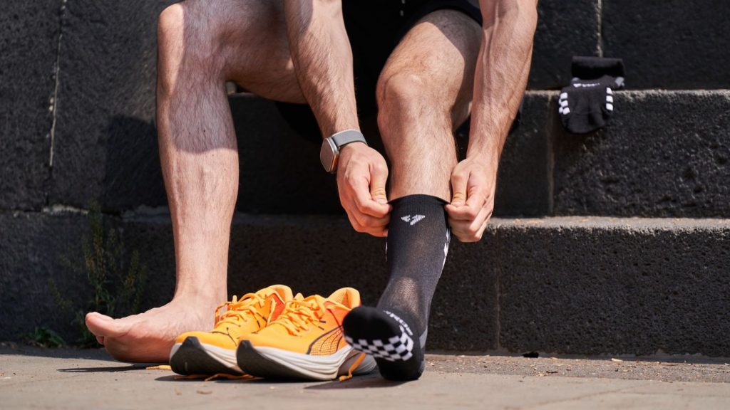 Comparatif chaussettes de compression pour récupération sportive