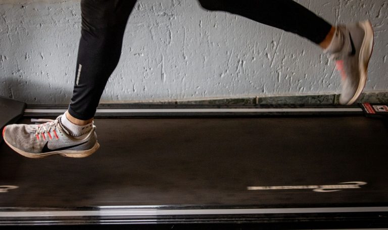 Comment choisir son tapis de course efficacement